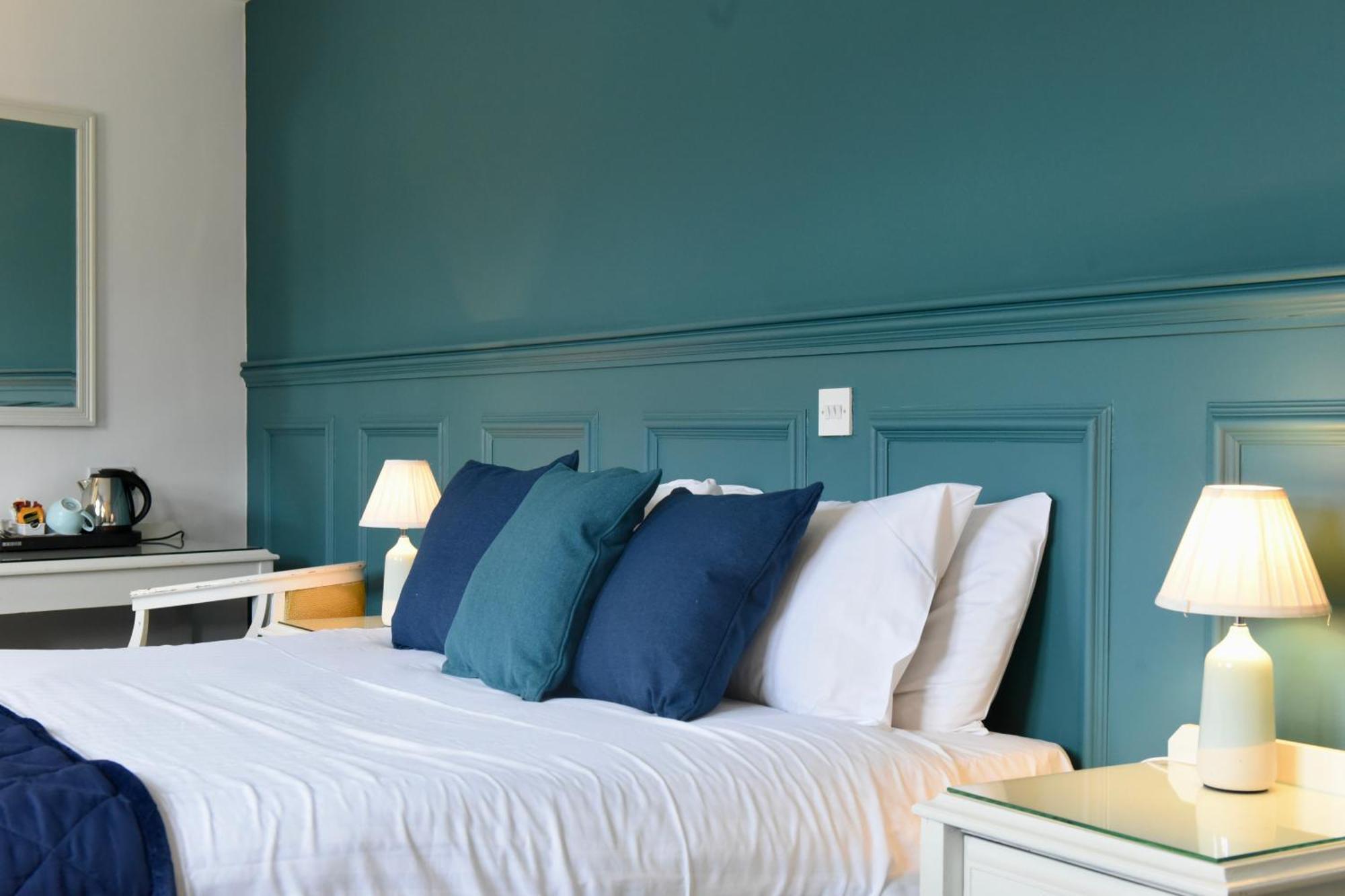 The Lough & Quay Accommodation Town Centre Warrenpoint Exteriör bild