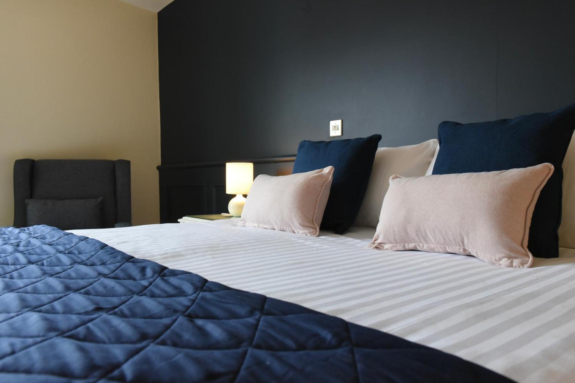 The Lough & Quay Accommodation Town Centre Warrenpoint Exteriör bild