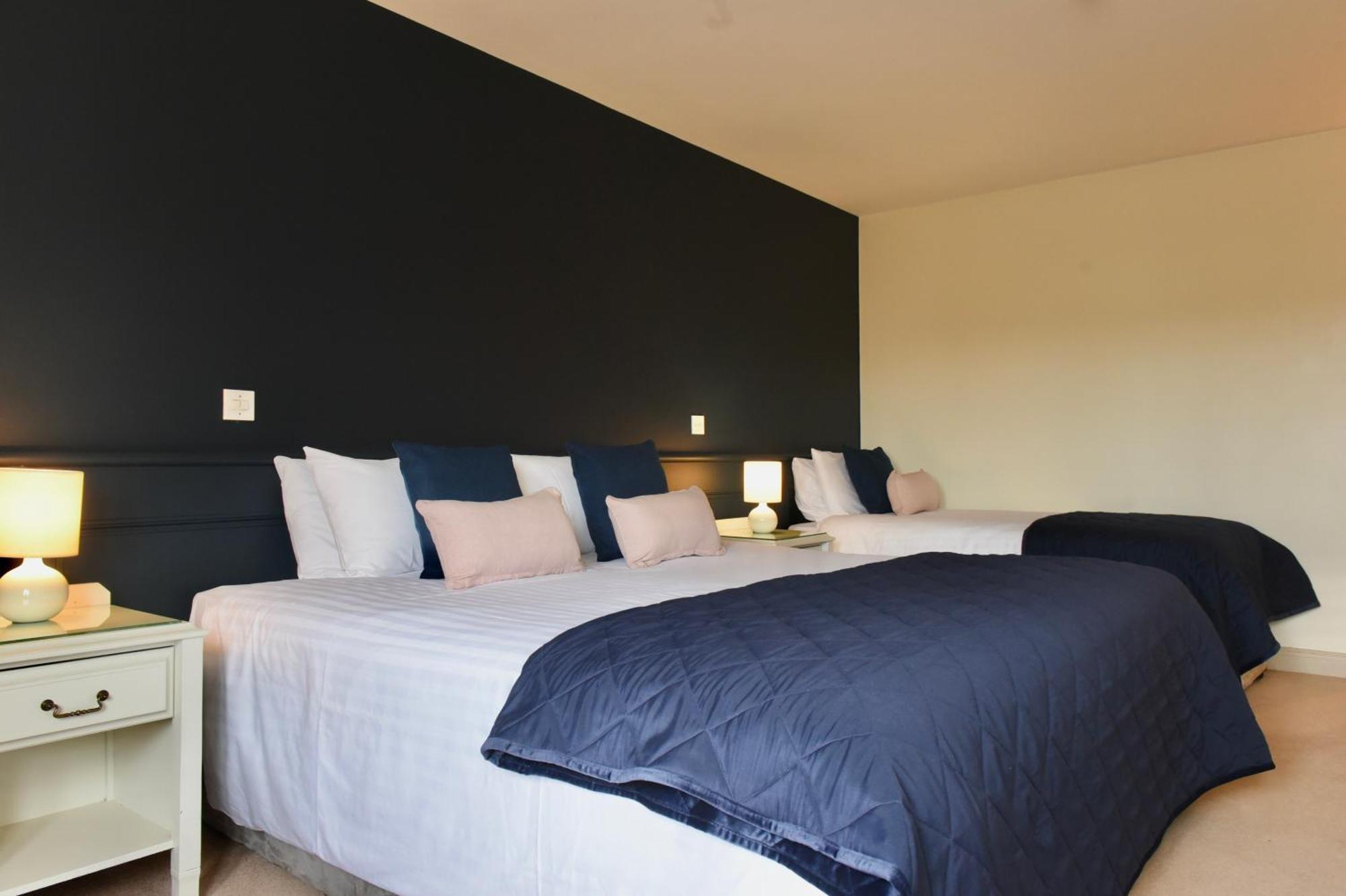 The Lough & Quay Accommodation Town Centre Warrenpoint Exteriör bild