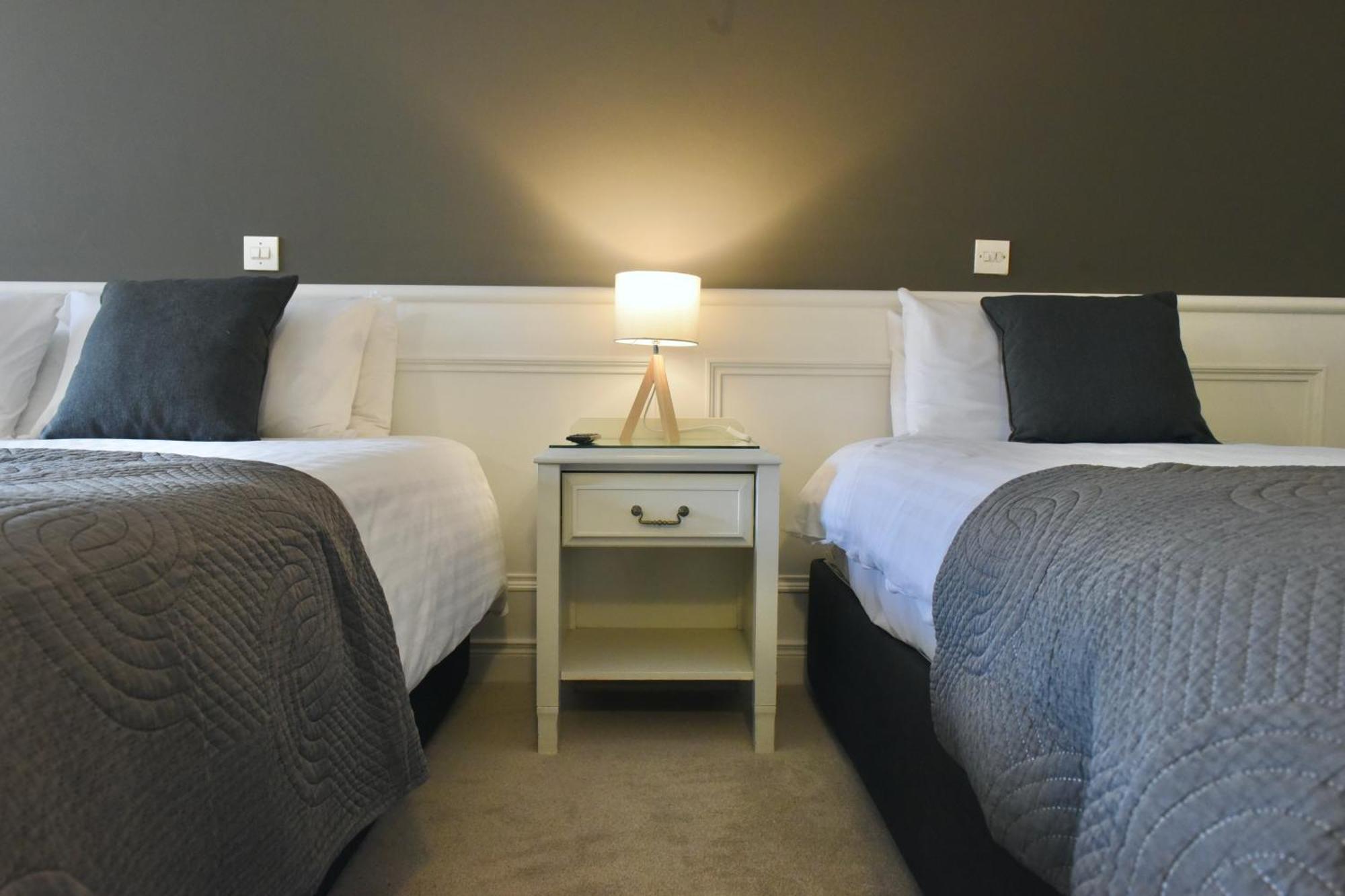 The Lough & Quay Accommodation Town Centre Warrenpoint Exteriör bild
